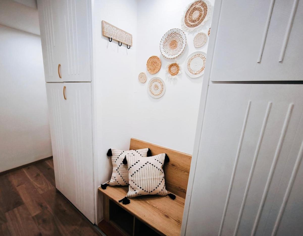Zen Island Downtown Florence, New For 6 * Florence